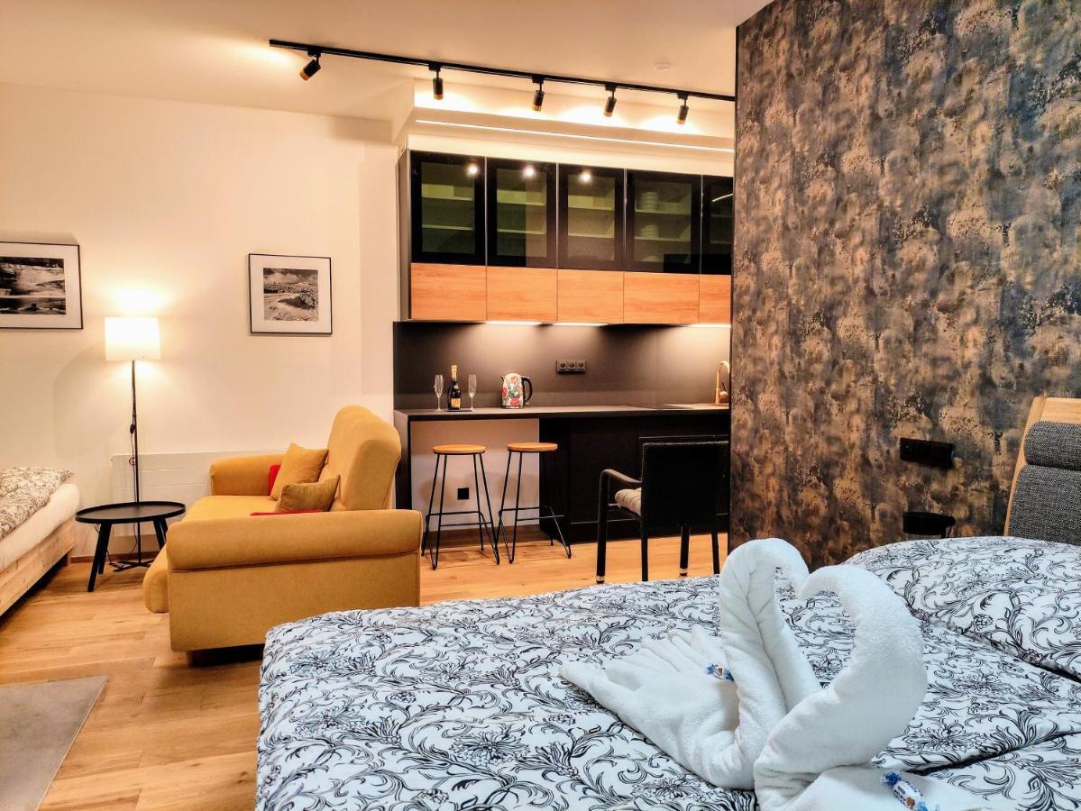 Grand Spa Harrachov - Wellness Luxusni Apartman S Velkou Virivkou, Saunou, Kuchyni A Venkovnim Posezenim V Centru Harrachova Exterior foto